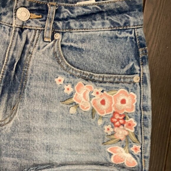 Garage Floral Festival High Rise Jean Shorts - Picture 7 of 14